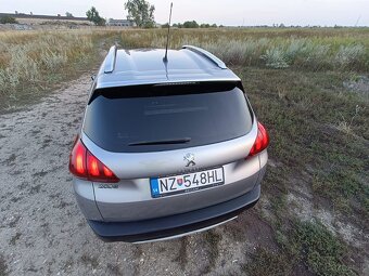 Peugeot 2008, 1.2 Puretech, 2018, Allure, Manual, Benzín - 3