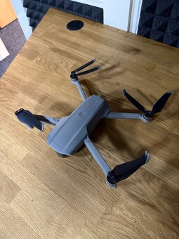 DRON DJI MAVIC AIR 2 fly more combo - 3