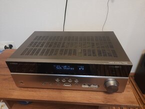 Predám strieborný 5.1 AV receiver Yamaha RX-V 473 - 3