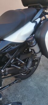 Suzuki DL 650 V-strom - 3