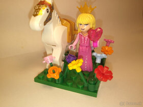 Princezná Aurora s koníkom Lego set - 3