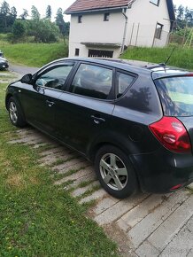 Predam Kia ceed 1.6 crdi rv 2008 - 3