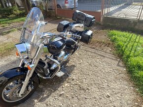 Suzuki Intruder VLR1800 - 3