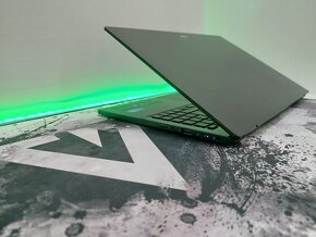 Ultratenký a Ultraľahký Prémiový notebook za polovicu - 3