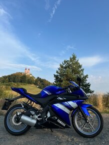 Yamaha YZF R125 - 3