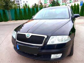 ŠKODA OCTAVIA COMBI 2.0TDI ELEGANCE - 3