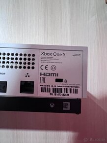 Xbox One S 1TB - 3