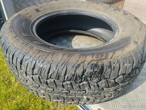 Pneu 235/70 R16 dot 1322. - 3