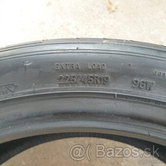 Letné pneumatiky 225/45 R19 GOODYEAR DOT5019 - 3