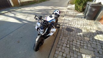 BMW M 1000 R 2024 - 3