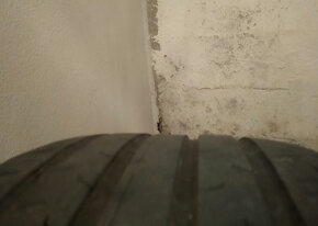 245/45 R18 continental - 3