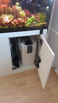 Akvarium 200l so skrinkou a filtrom - 3