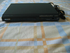 DVD prehrávač Sony DVP SR760H - 3