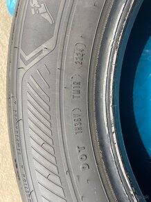 Goodyear Efficientgrip 2 215/65 R16 98H - 3