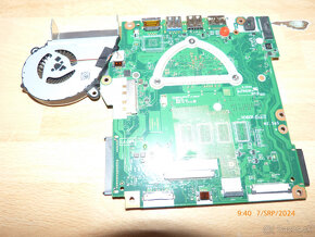 dosku s pentium 4jadro intel hd600 - 3