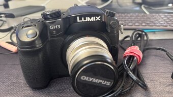 Panasonic Lumix GH3 + objektív / bez objektívu - 3