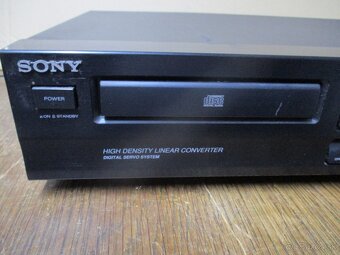 SONY  CDP-213 cd player - 3