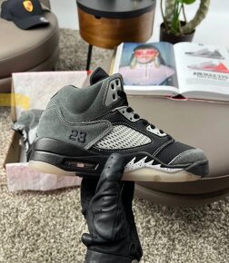 Nike Air Jordan 5 Retro Black Grey - 3