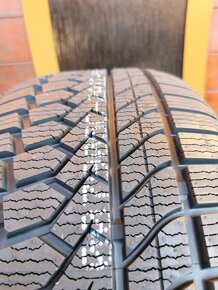 Goodride 225/40 R18 92V Nové zimné pneumatiky - 3