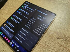 Samsung galaxy Fold 4 256gb v top stave bez znamok pouzivani - 3