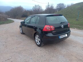 Volkswagen Golf V 2.0 TDI 103kw Sport - 3