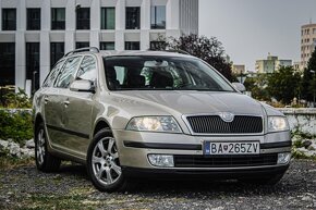 Škoda Octavia Combi 2.0 TDI Elegance DSG - 3