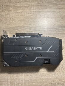 GIGABYTE GTX 1660 Super 6GB - 3