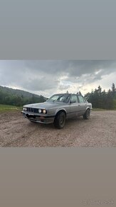 BMW e30 - 3