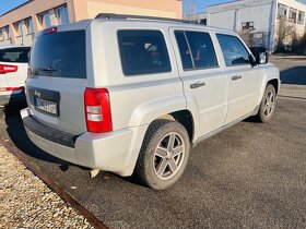 Jeep Patriot 2.0 crdi 4x4 103kw model 2010 - 3