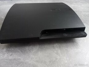 PS3 slim + príslušenstvo - 3