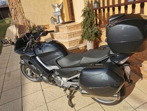 Yamaha FJR 1300 - 3