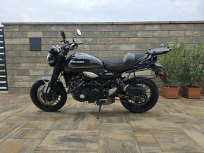 Kawasaki Z900RS - 3