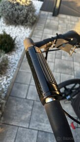 Thule Urban glide 2 black on black - 3