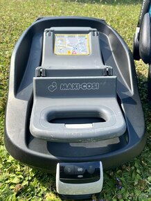 Autosedačka MaxiCosi Pebble + základňa Isofix - 3