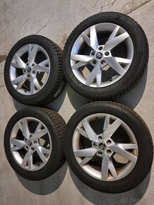 Predam Original elektrony Skoda 5x112 R17 a zimne pneu - 3