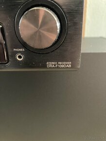 Denon DCD-F109 Denon DRA-F109 s výkonom 2 × 65W - 3