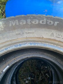 215/60 r17 zimné - 3