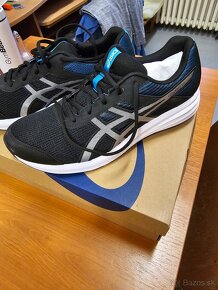 Asics č.45 - 3