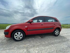 Kia Rio II Sporty 1.4 - 3