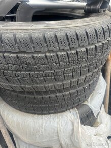 215/60/17C zimné hankook - 3