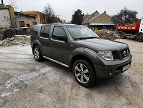 Nissan Pathfinder 2.5d M6 2006 - 3