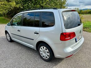 Volkswagen Touran 1.6 TDI BlueMotion Technology Comfortline - 3