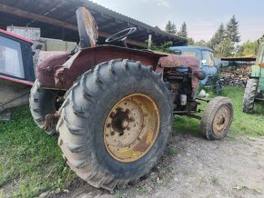 Škoda 30 traktor Zetor motor - 3