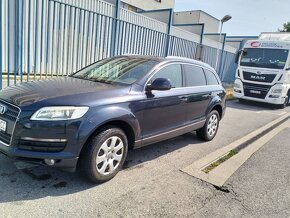 Predám Audi Q7 - 3