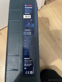 Bosch Professional Aku vŕtací skrutkovač - 3