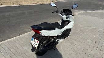 Predam Hondu PCX 125 - 3