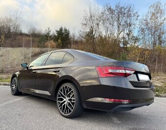 SKODA SUPERB 2.0 TDI L&K - 3