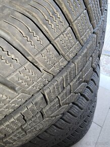 Hankook Winter Evo 2 225/50 R17 98H
 Zimná pneumatika 
 - 3