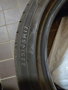 Letné pneumatiky

Dunlop SP Sport Maxx RT 225/45 R17 91W - 3