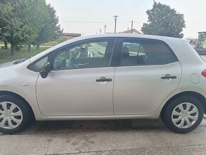 45000 km toyota auris 2009 - 3